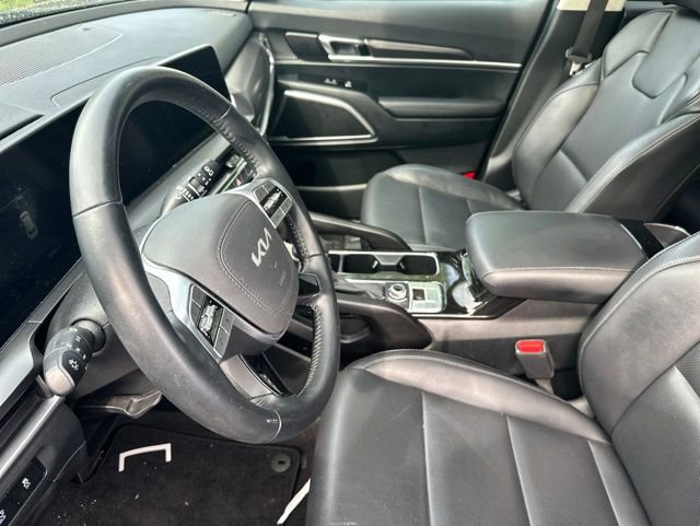 Used 2024 Kia Telluride S FWD image 14