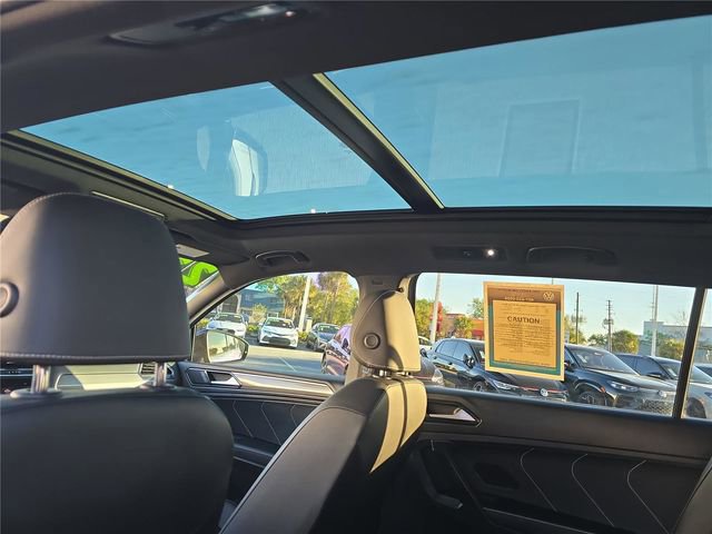 Used 2023 Volkswagen Tiguan SE R-Line image 26