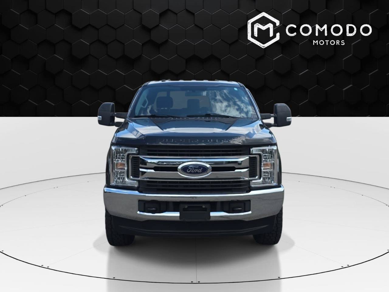 Used 2017 Ford F250 XLT w/ Camper Package AWD/4WD image 8