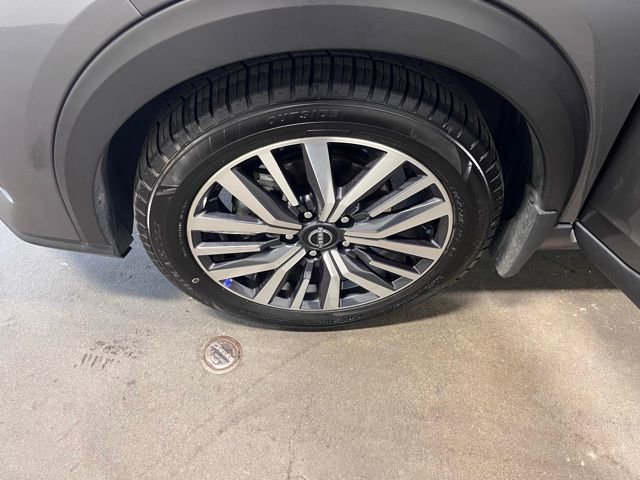 Used 2023 Nissan Kicks SV FWD image 29