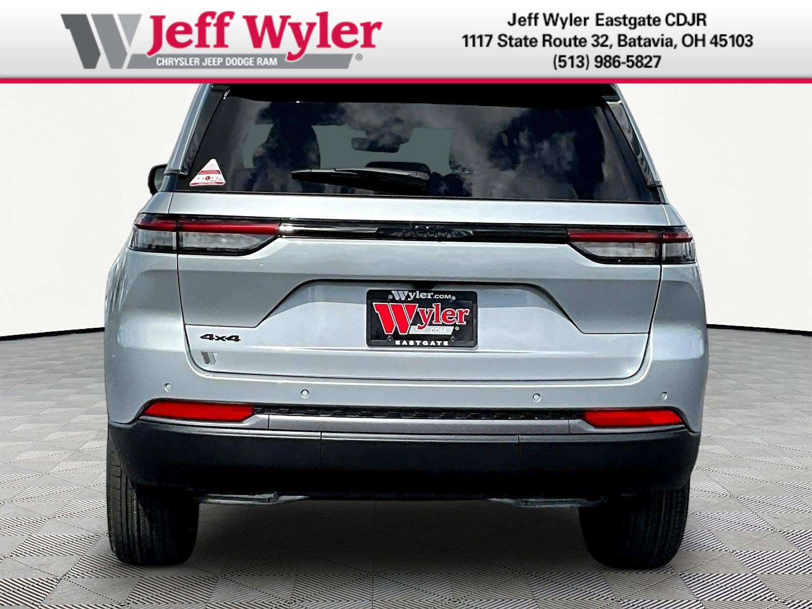New 2026 Jeep Grand Cherokee Altitude AWD/4WD image 5