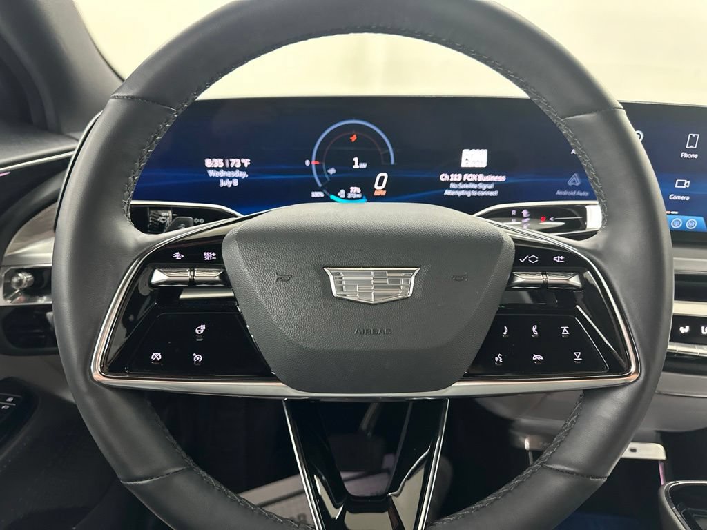 Certified 2024 Cadillac Lyriq Luxury AWD/4WD image 32