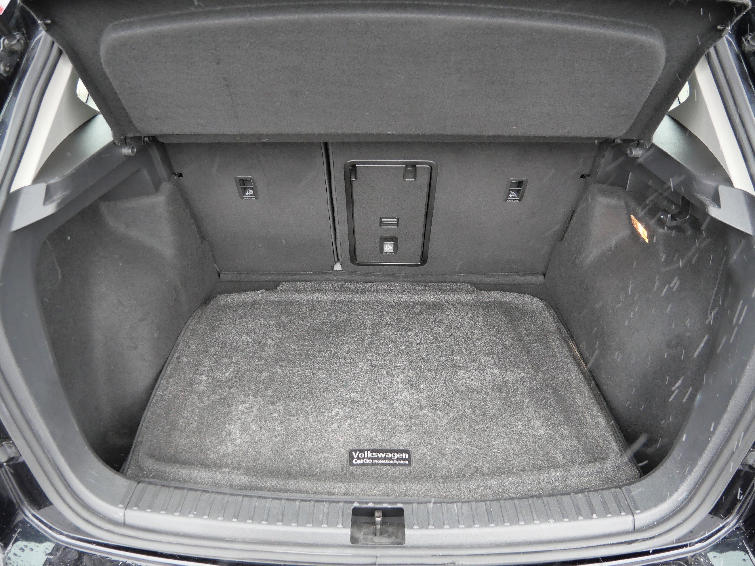 Certified 2022 Volkswagen Taos S image 18