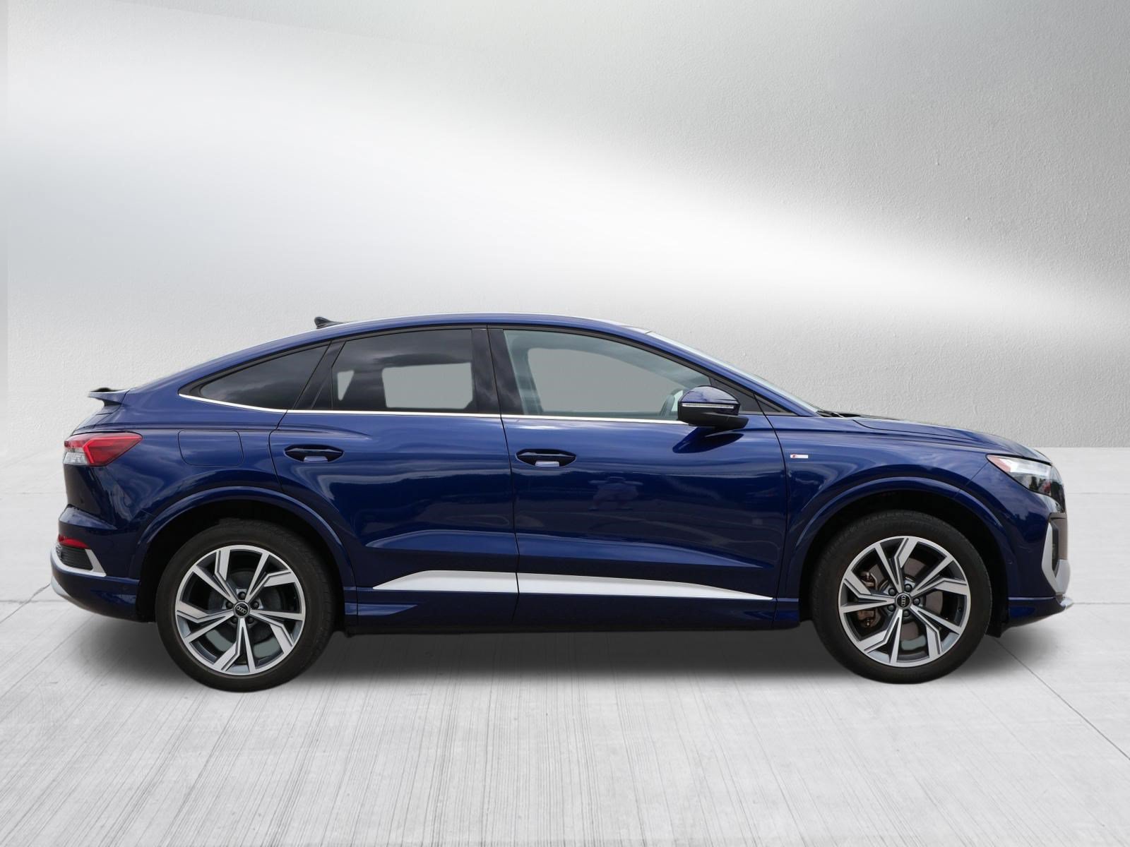 Certified 2023 Audi Q4 e-tron Premium Plus w/ Premium Plus AWD/4WD image 8