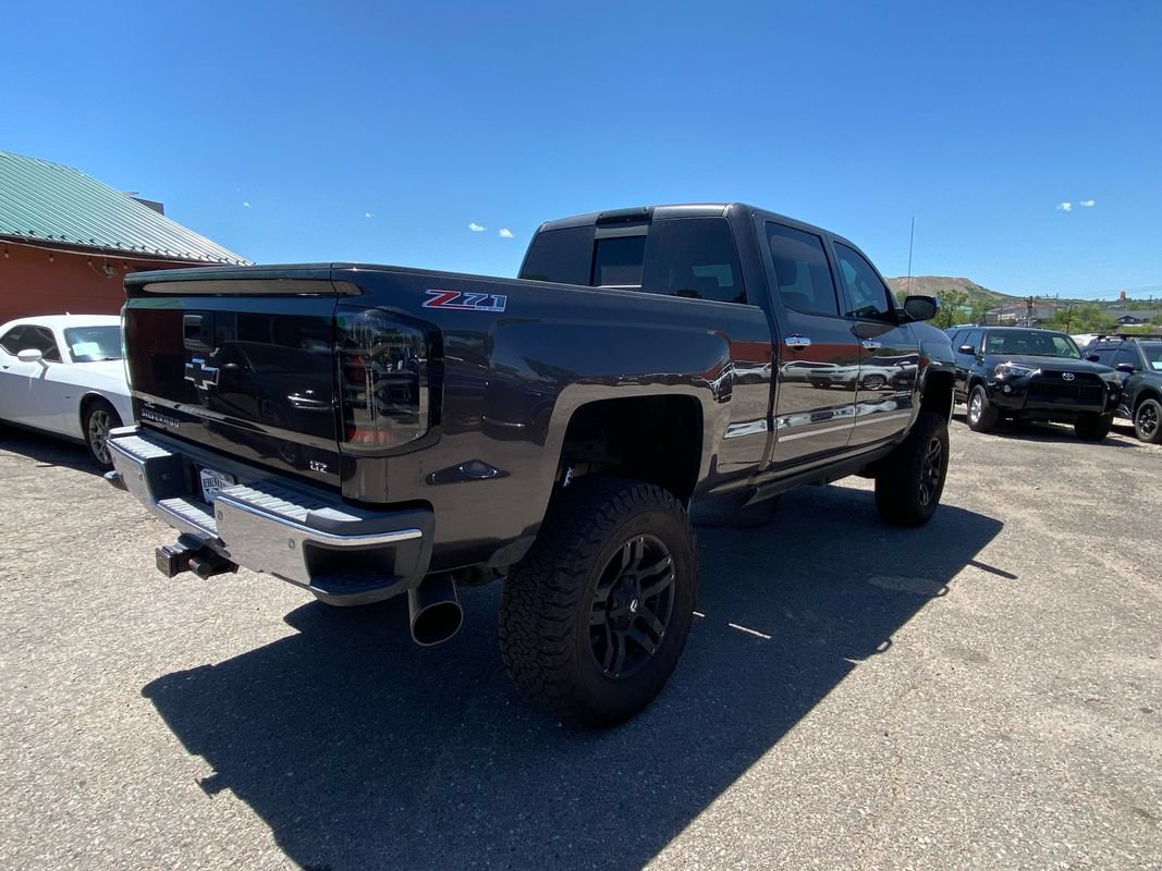 Used 2015 Chevrolet Silverado 2500 LTZ w/ Duramax Plus Package AWD/4WD image 3