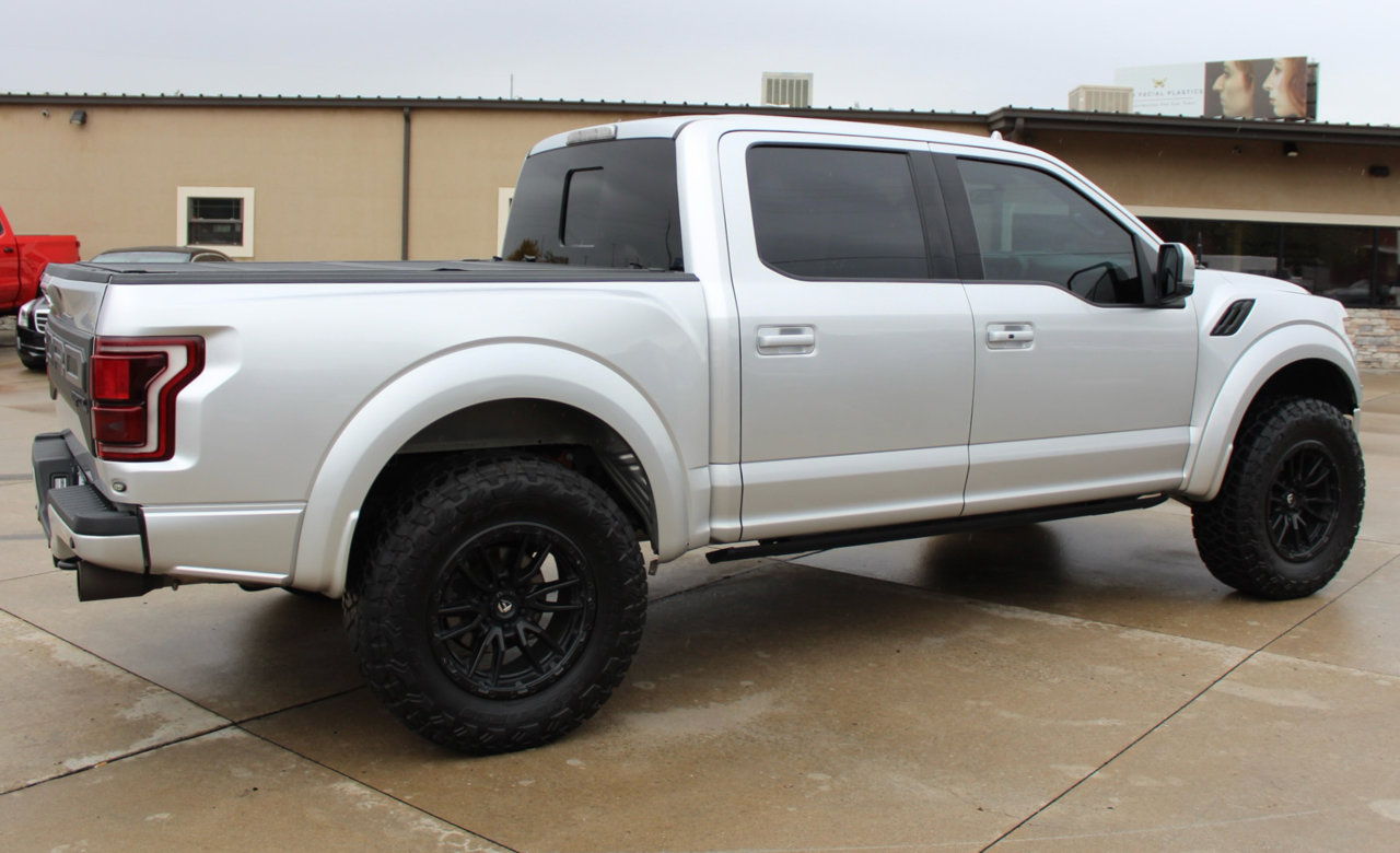Used 2019 Ford F150 Raptor w/ Equipment Group 802A Luxury image 19