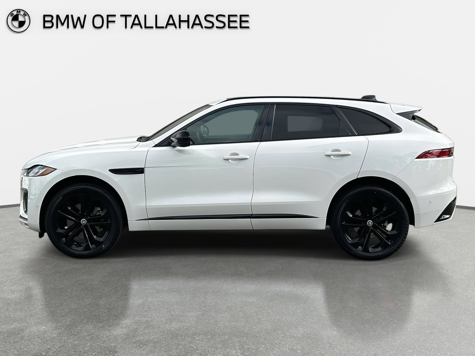 Used 2026 Jaguar F-PACE R-Dynamic S image 8