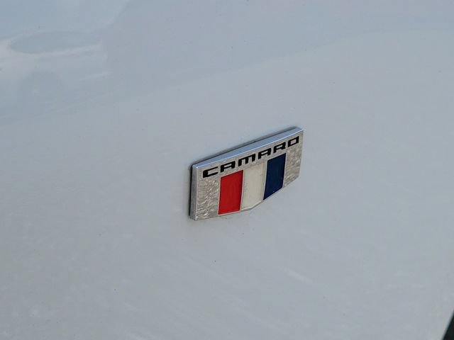 Used 2022 Chevrolet Camaro SS RWD image 5