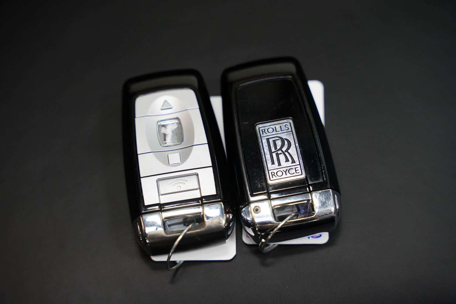 Used 2019 Rolls-Royce Dawn RWD image 50