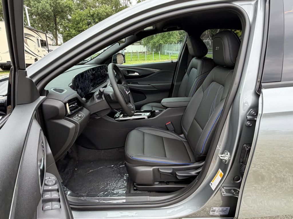 New 2026 Buick Envista Sport Touring FWD image 15