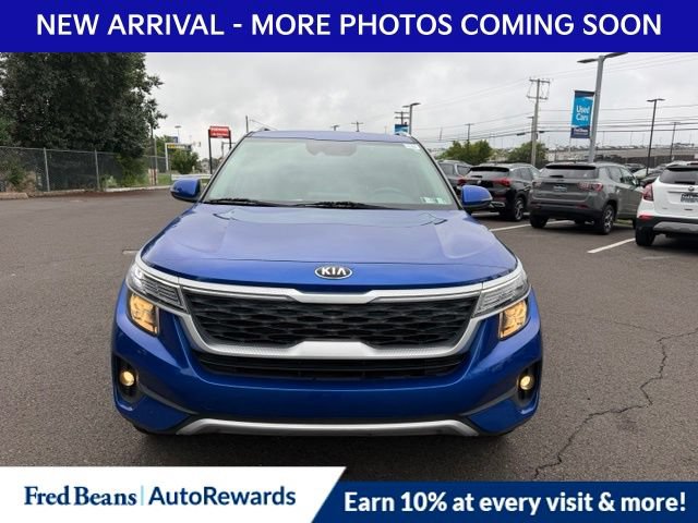 Used 2021 Kia Seltos EX AWD/4WD image 2