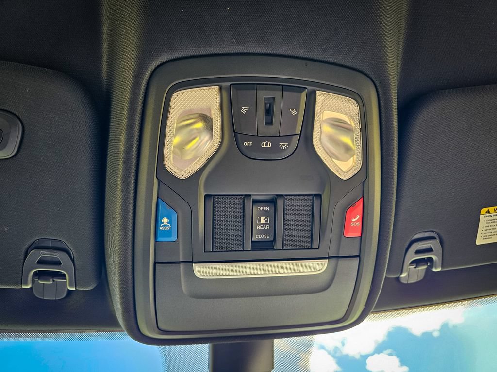 Used 2020 RAM 1500 Big Horn AWD/4WD image 34