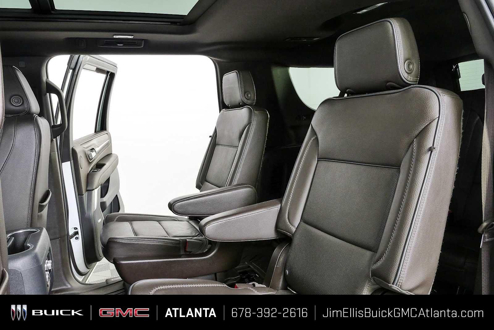 Certified 2022 GMC Yukon XL Denali w/ Max Trailering Package AWD/4WD image 22