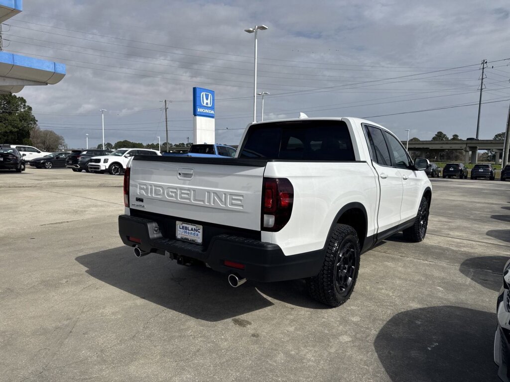 New 2025 Honda Ridgeline RTL+ image 6