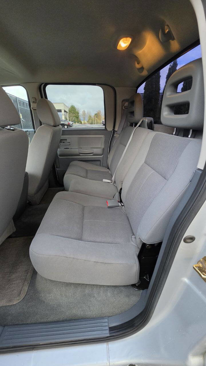 Used 2006 Dodge Dakota SLT image 10