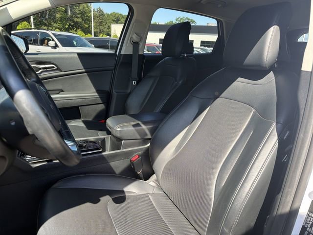 Certified 2023 Kia Sportage EX AWD/4WD image 11