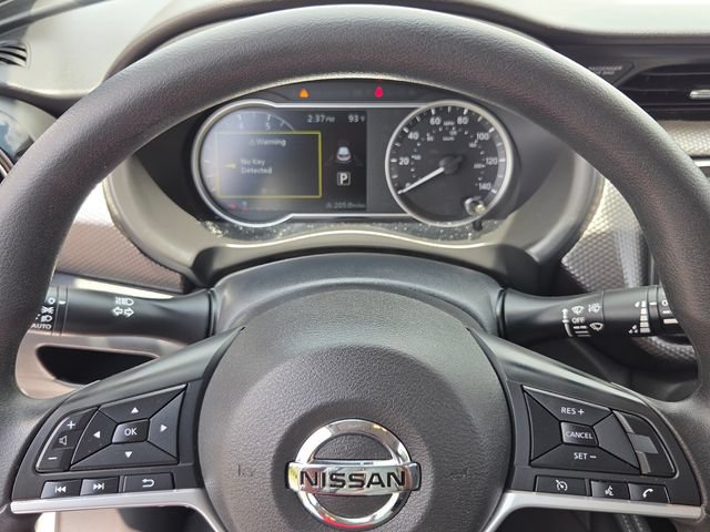 Used 2019 Nissan Kicks SV FWD image 22