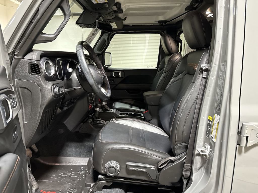 Used 2022 Jeep Wrangler Unlimited Rubicon w/ Xtreme Recon 35" Tire Package image 19