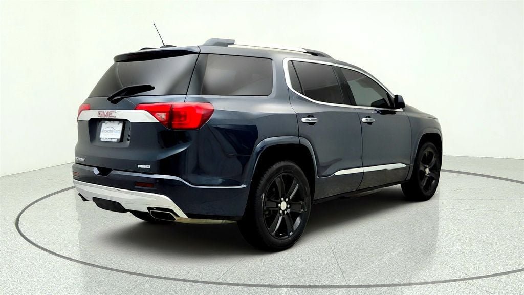 Used 2019 GMC Acadia Denali w/ Technology Package AWD/4WD image 5