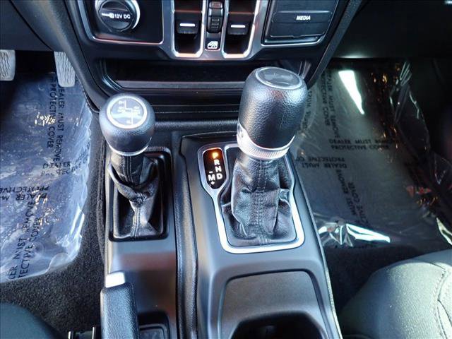 Used 2023 Jeep Wrangler Unlimited w/ 8.4" Radio Group AWD/4WD image 19