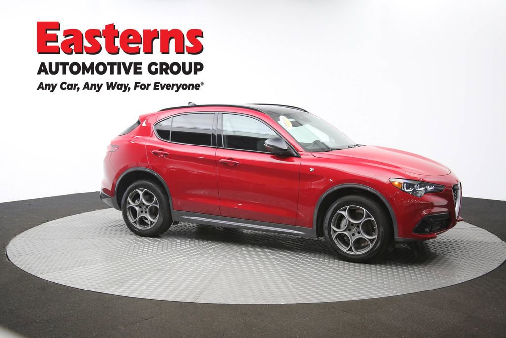 Used 2024 Alfa Romeo Stelvio Ti w/ Active Assist Plus Package image 48