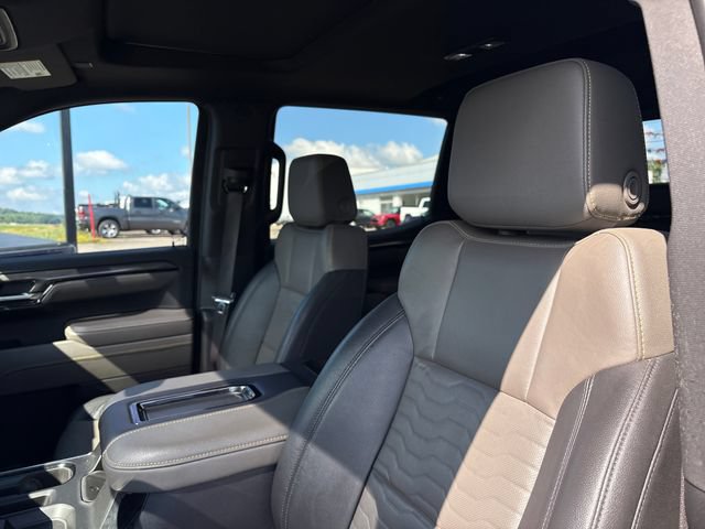 Used 2022 Chevrolet Silverado 1500 ZR2 AWD/4WD image 9