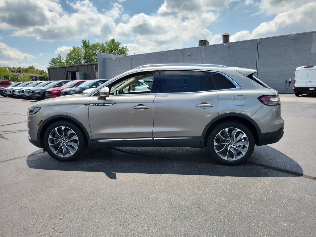 Certified 2023 Lincoln Nautilus Reserve AWD/4WD image 7