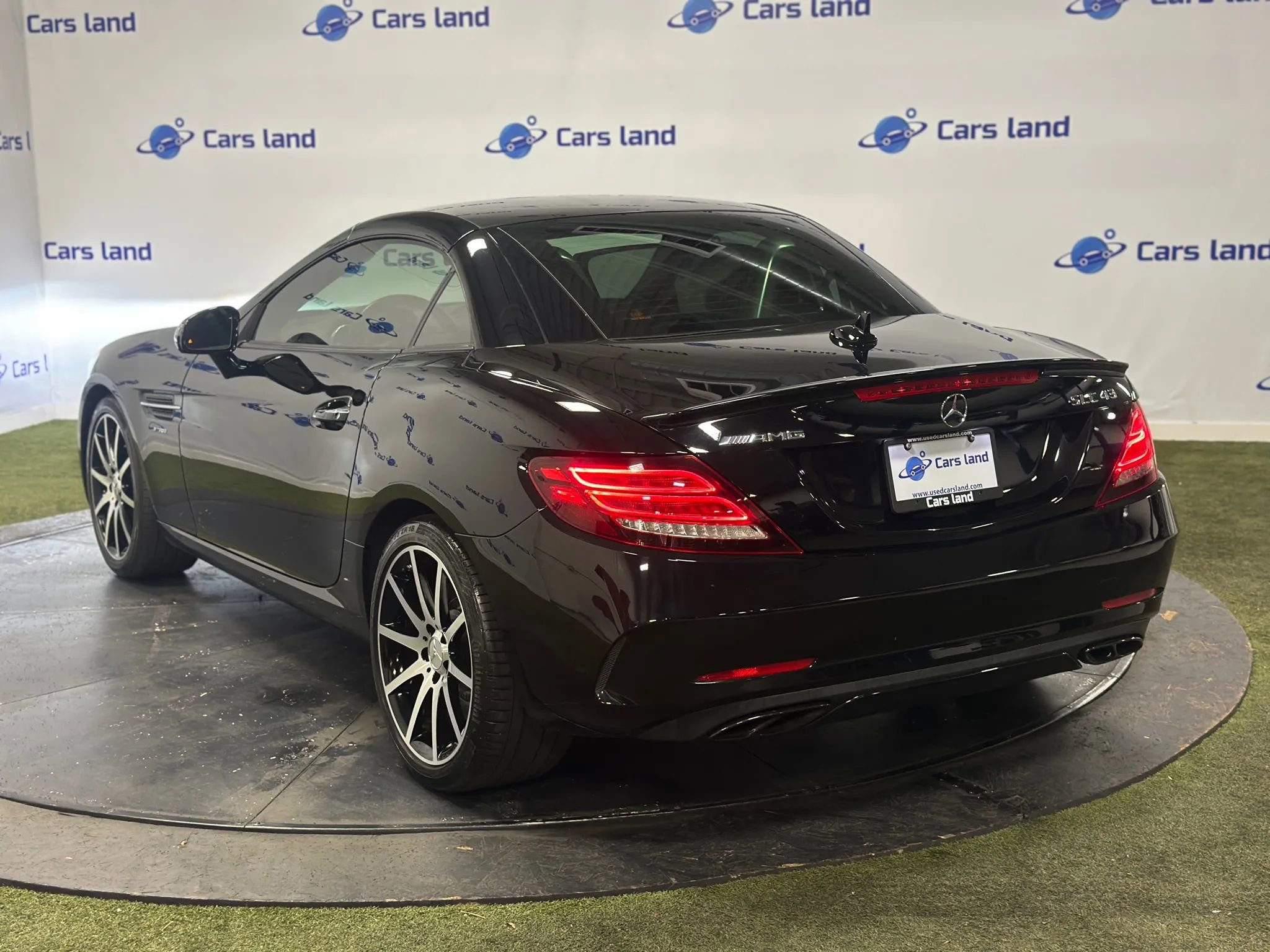 Used 2017 Mercedes-Benz SLC 43 AMG SLC 43 Roadster 2D image 5