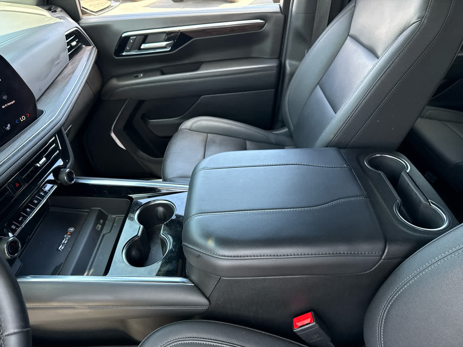 Certified 2025 Chevrolet Tahoe LT AWD/4WD image 21