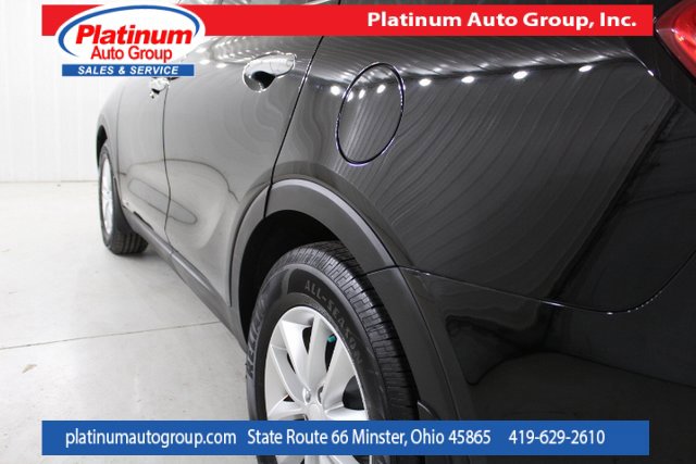 Used 2016 Kia Sorento LX image 38