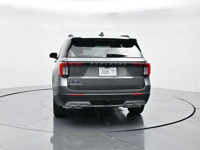 New 2026 Ford Explorer Active w/ Active Comfort Package image 9