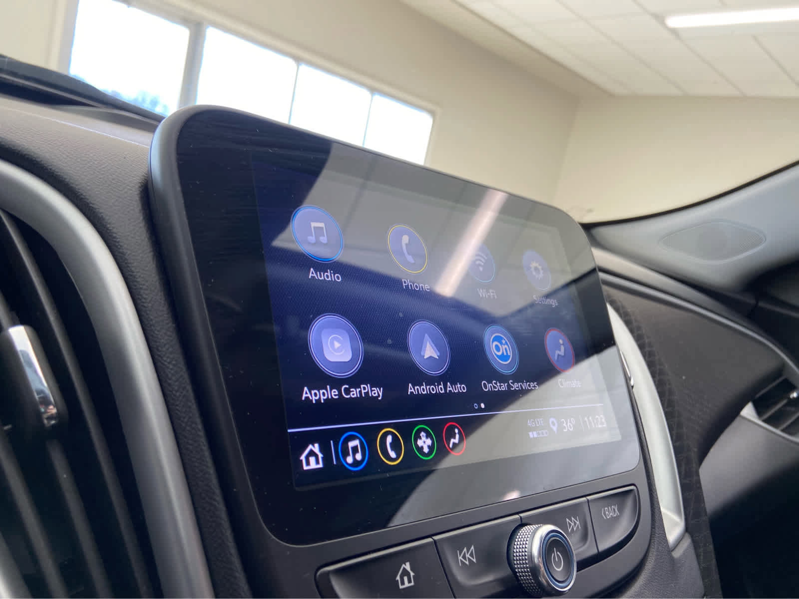 Used 2024 Chevrolet Malibu LT image 21