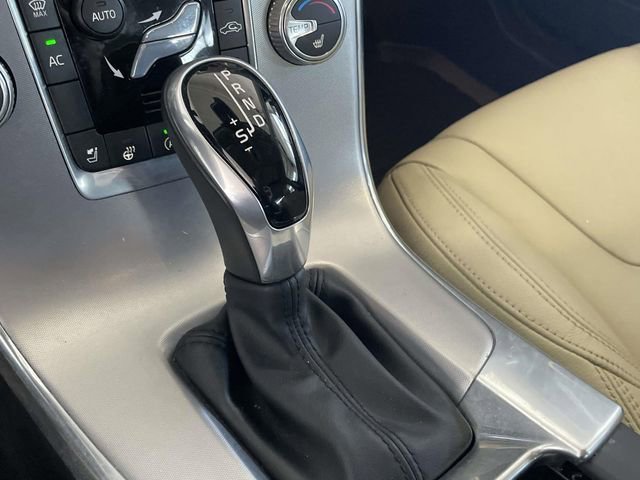 Used 2018 Volvo S60 T5 Dynamic w/ Protection Package image 24