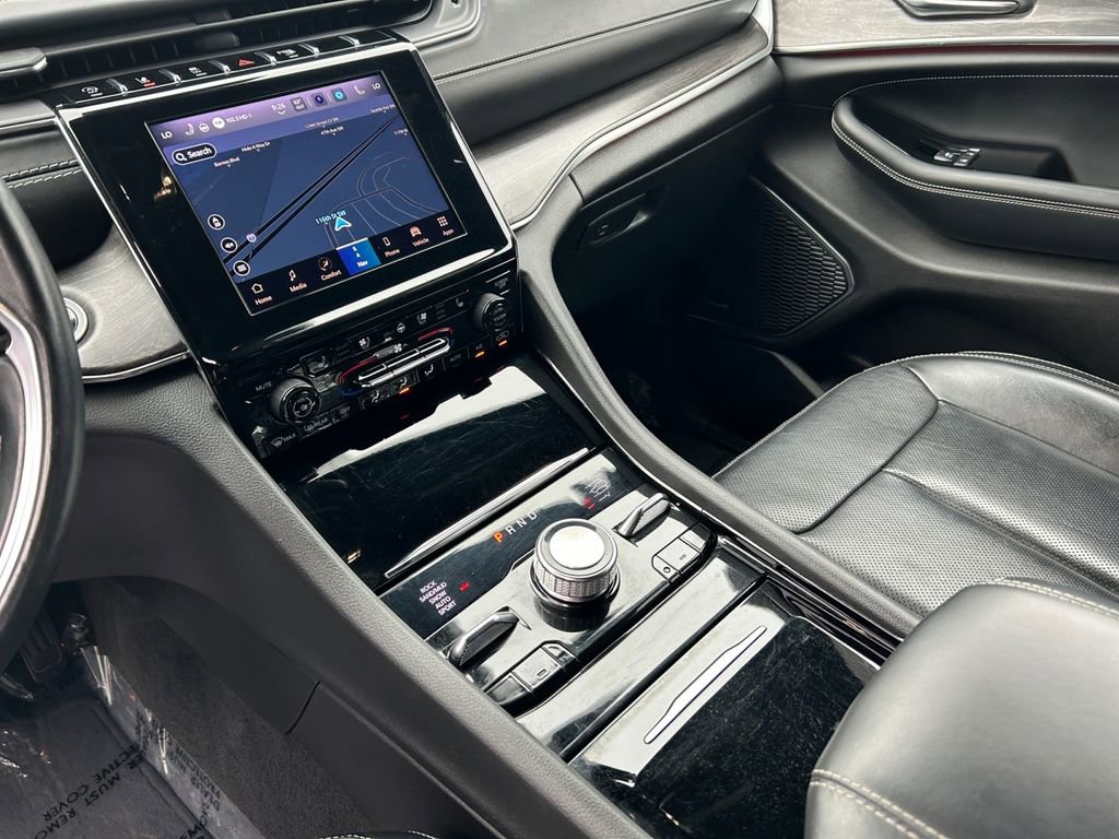 Used 2022 Jeep Grand Cherokee Overland image 21