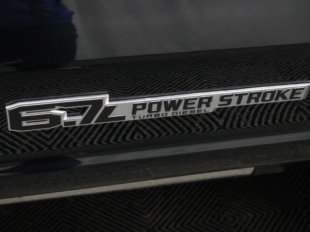 Used 2026 Ford F250 Platinum w/ FX4 Off-Road Package AWD/4WD image 63
