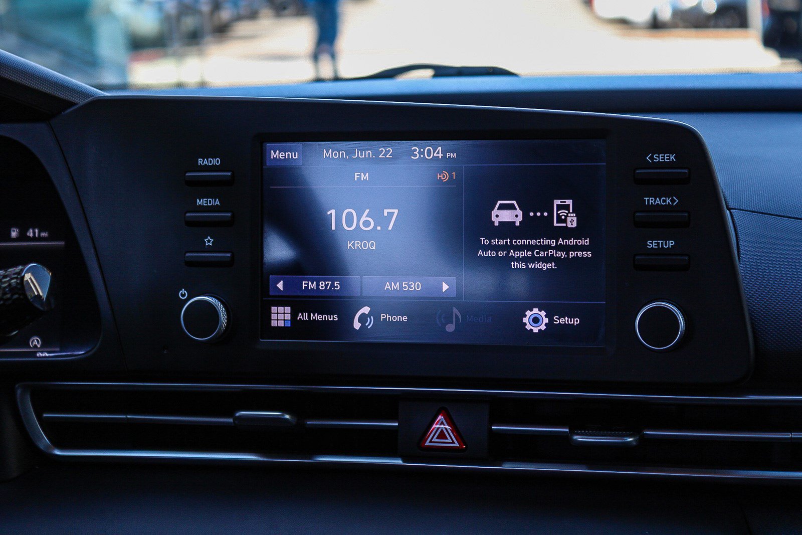 Used 2023 Hyundai Elantra SE FWD image 16