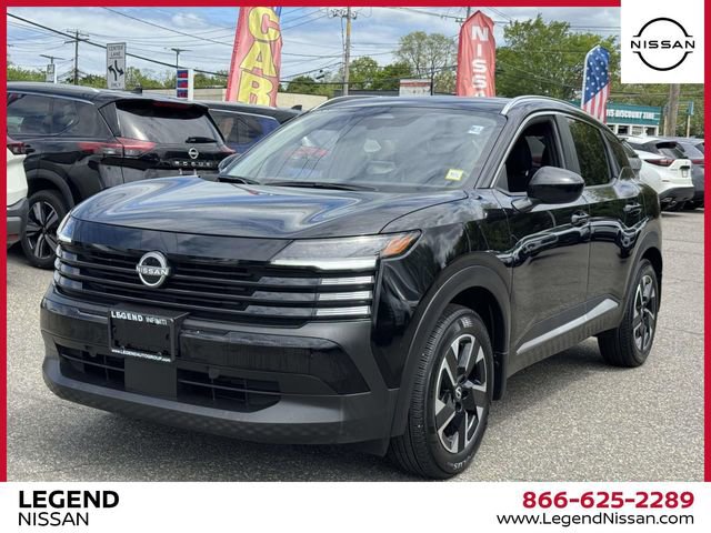 Used 2025 Nissan Kicks SV w/ SV Premium Package AWD/4WD image 4