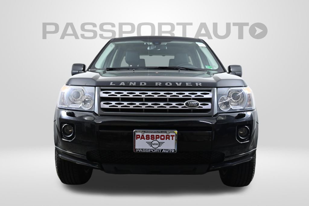 Used 2012 Land Rover LR2 HSE w/ Climate Comfort Pkg AWD/4WD image 2
