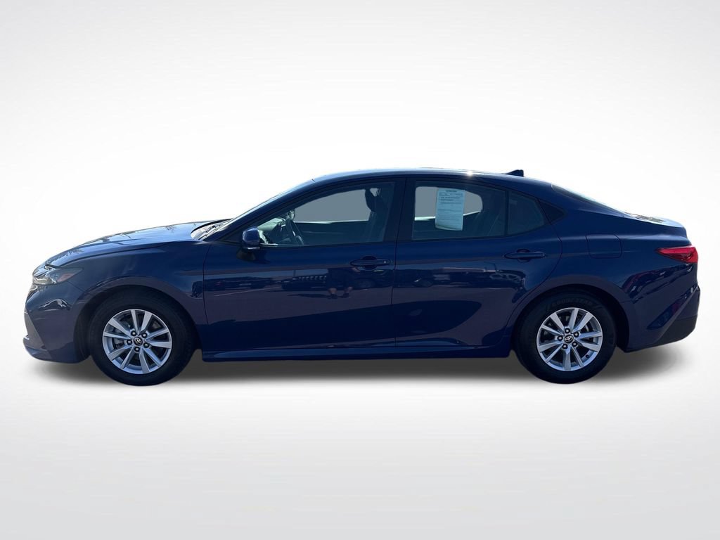 Used 2025 Toyota Camry LE FWD video 2