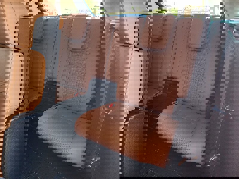 Used 2022 Lexus RX 350L w/ Premium Package image 90