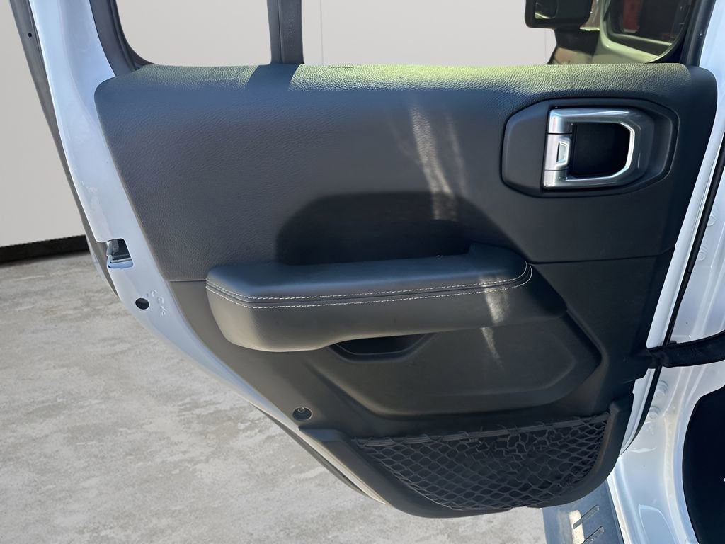 Used 2022 Jeep Wrangler Unlimited Sport image 18