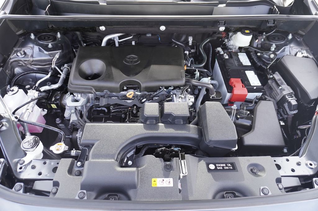 Certified 2025 Toyota RAV4 LE image 22