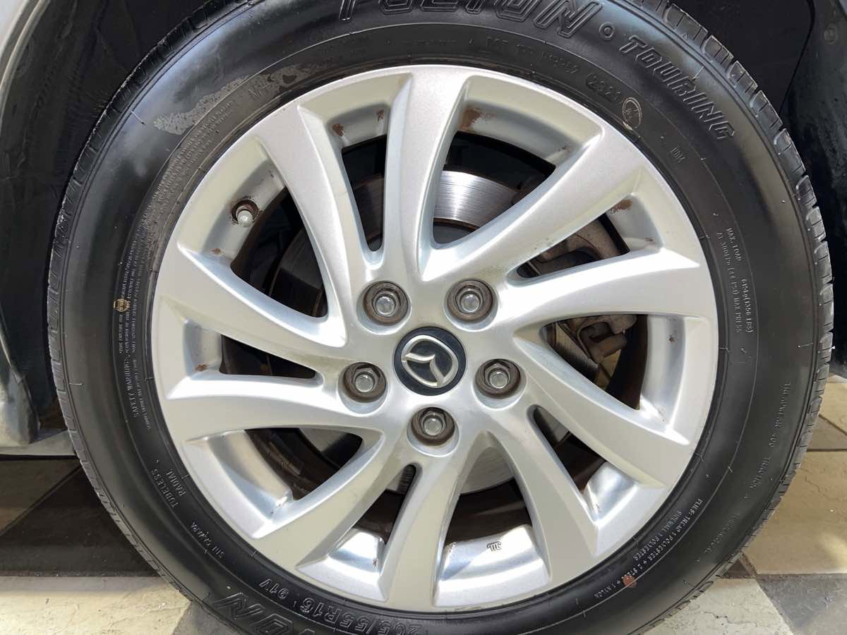 Used 2014 MAZDA MAZDA5 Sport image 29