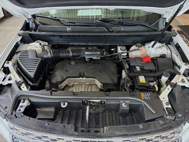 Used 2021 GMC Acadia SLE w/ LPO, Floor Liner Package FWD image 31