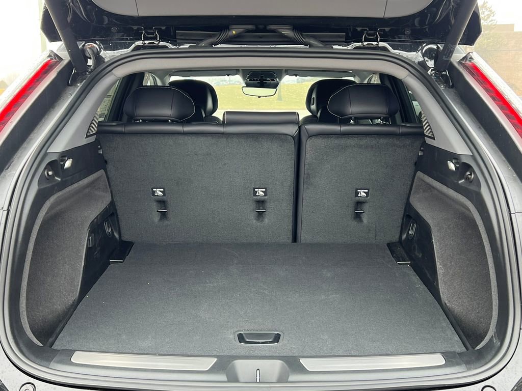 New 2026 Cadillac Optiq Sport 1 image 32