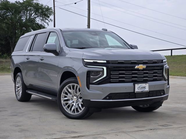 New 2025 Chevrolet Suburban High Country w/ Sun And Tow Package AWD/4WD image 1