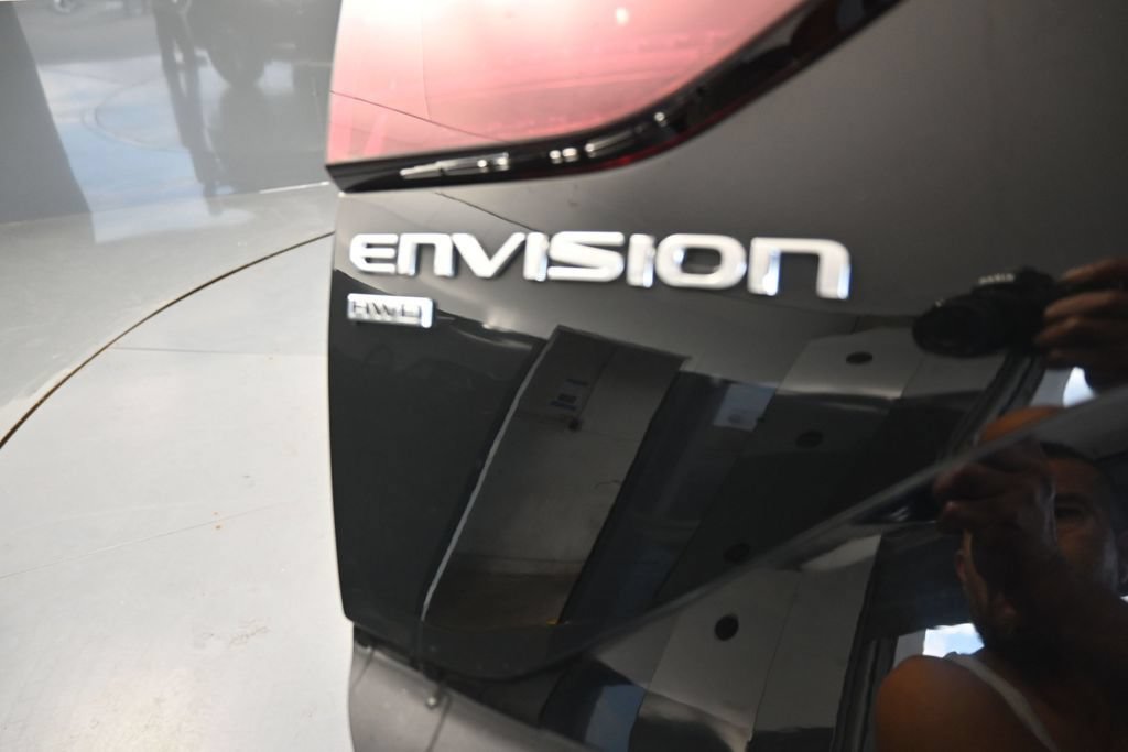 Used 2024 Buick Envision Preferred AWD/4WD image 19