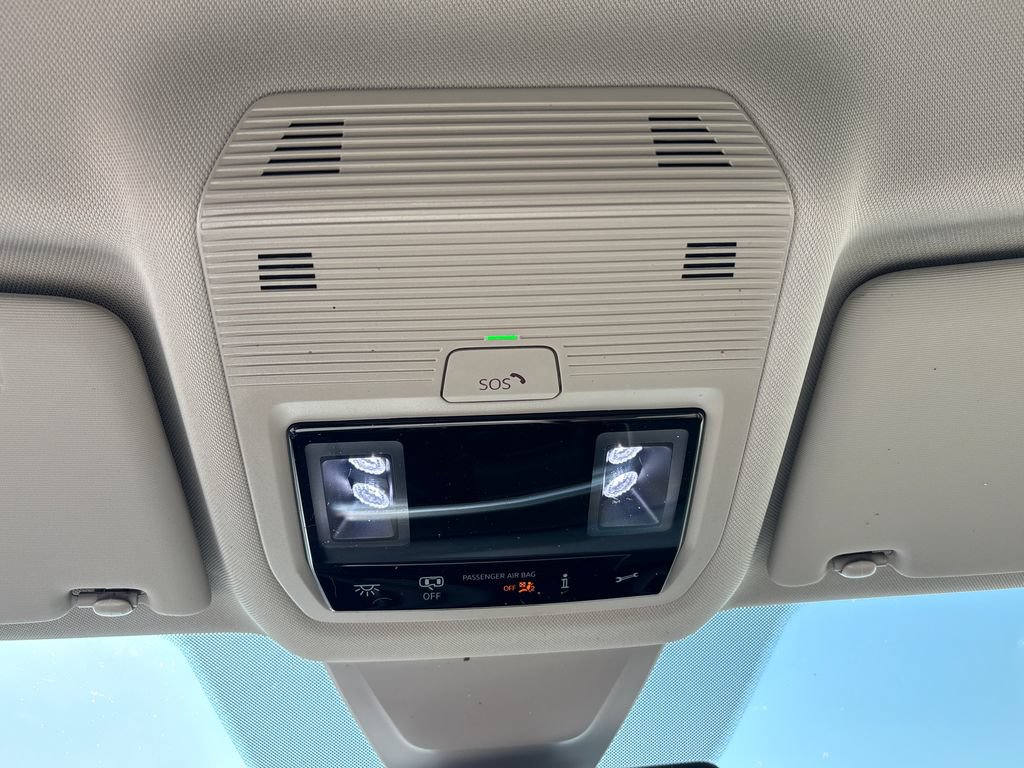 Used 2025 Volkswagen Atlas SE FWD image 41