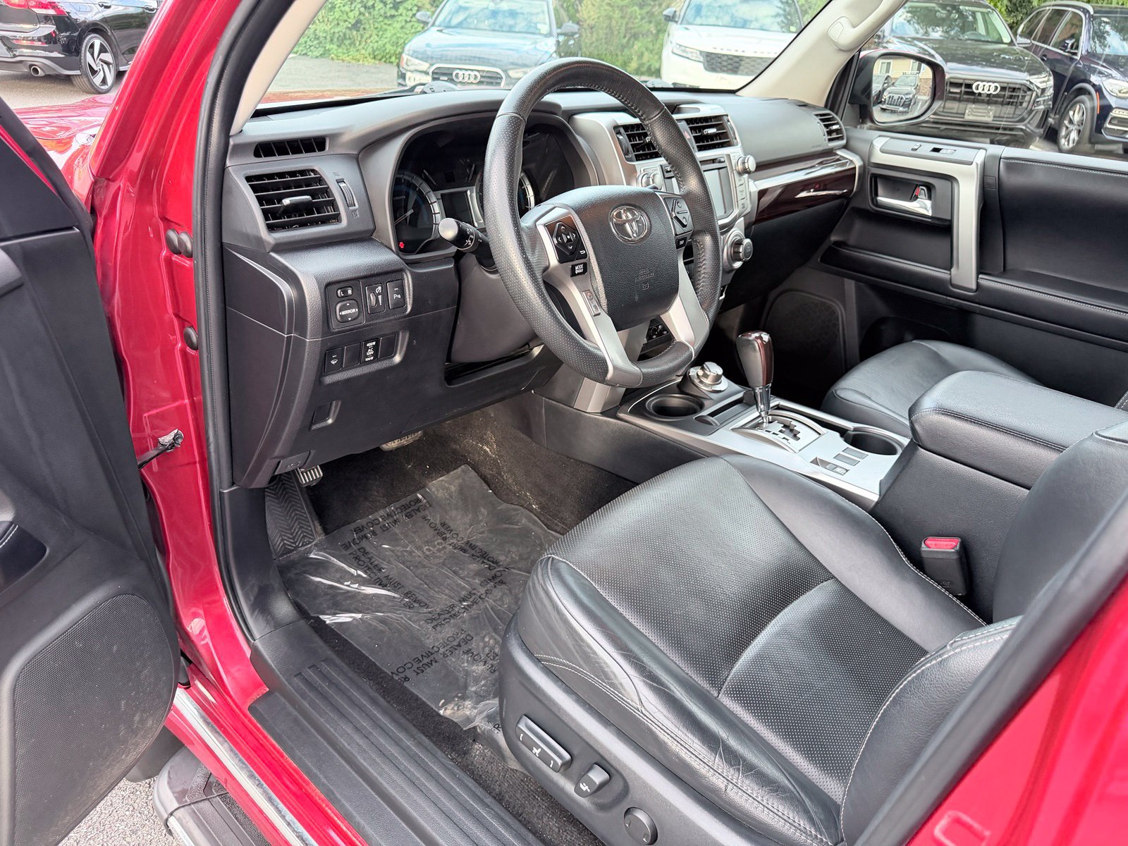 Used 2017 Toyota 4Runner Limited AWD/4WD image 22