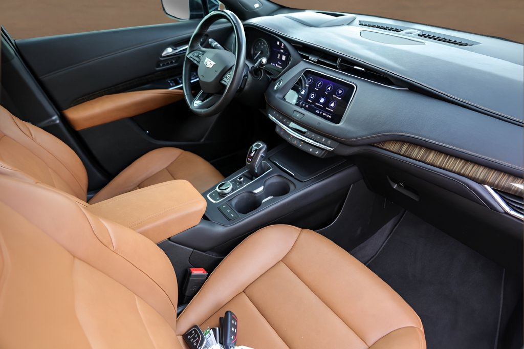 Used 2019 Cadillac XT4 Premium Luxury FWD image 31